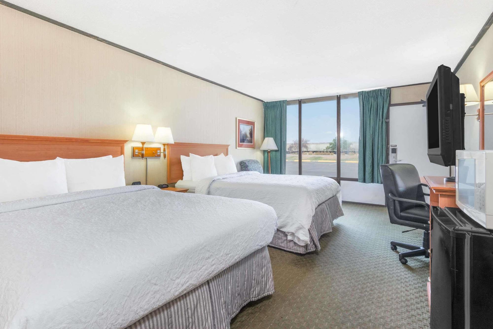 Howard Johnson By Wyndham Gillette Dış mekan fotoğraf